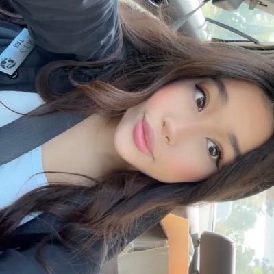 katlabayan's profile picture. ♎︎