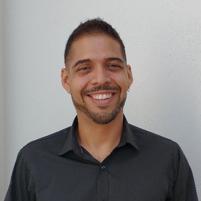 A Product pal 🤝
Head of Product at @tango_io
Co-founder and Host at @webdevtalksmx
Alter ego @_RBeta