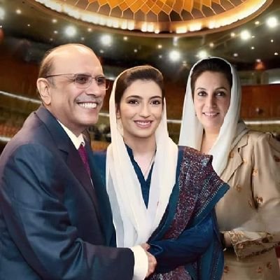 Deputy Information Secretary #PPP Women Wing Sindh
President @Rotary Club Kehkashan Karachi
CEO #Multazeem Travels Pvt Ltd
Advocate,Philanthropist,#Cplc member