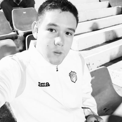 robore182's profile picture. 14/07/2023 ❤️- Oasis 🎶 - Comunicaciones FC ⚪️⚽️ - Punk Rock - Guatemala - Dic. 30