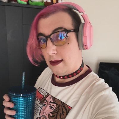 @nysnarkexchange headmistress. @streamNYC assist. organizer. The Gods Favorite Transgirl. Bulletproof to what you think. Email: Ctroy824@gmail.com 👇🏻