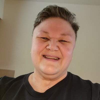 elizabbray7361's profile picture. 