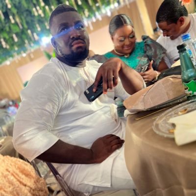kanyinsola94's profile picture. An Interior decorator, site and project manager also a farmer. An Arsenal fc fan/Machala fanz.