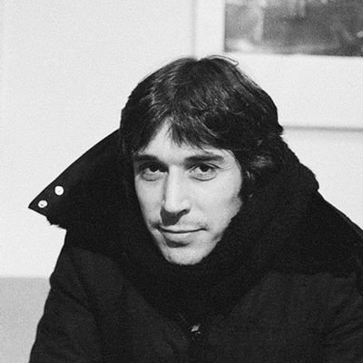 ♡: @ph1lsladyd00r
                                                            john cale obsessive who knows too much about manic street preachers