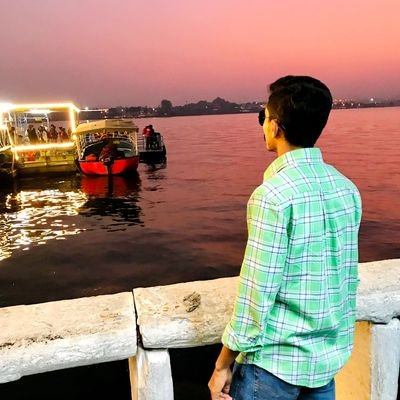 Travelling and living a happy life
From Rajasthan, the land of culture and heroes
