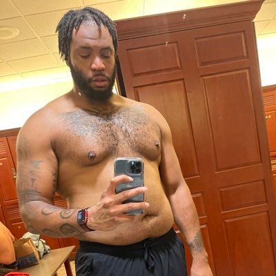 ♋️7/8♋️. 🏳️‍🌈Gaymer👾. 💪🏾GymHead🏋🏾‍♂️. Durham 🐂 Raised. WSSU🐏Made. Musically 🎺 Inclined. 👨🏾‍❤️‍👨🏽