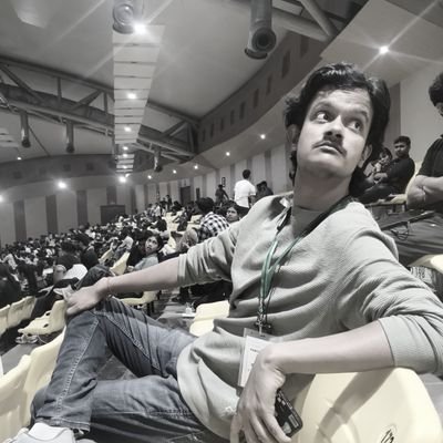 Master Po of GenAI, Reinforcement Learning and Computer Vision | Currently exploring ML Security