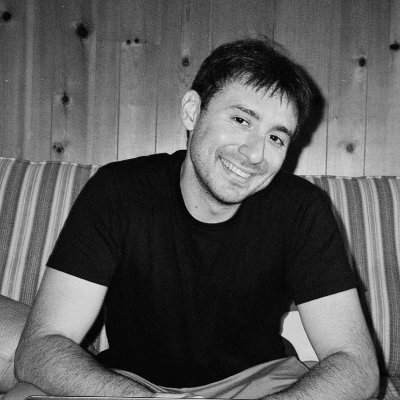 Co-founder + CTO @reach_vote, technology stuff @AOC. Mets/Knicks/Giants/NYCFC. Stay foolish.