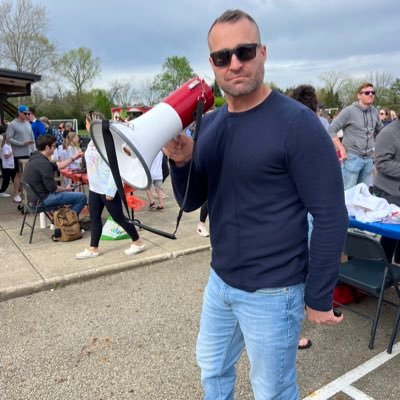 Wellness teacher at Worthington City Schools. Ohio Hit Dogs 2026 14u assistant baseball coach.