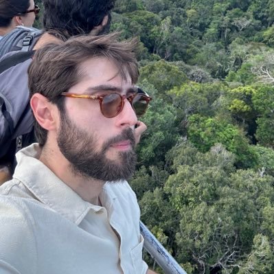 taucce's profile picture. 🦊🤍💙 C.E.C. até depois da morte!