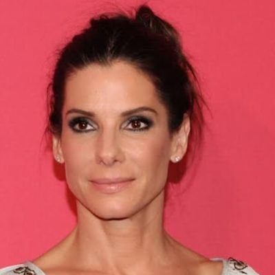 This is a private page for me Sandra bullock,Serious enquiries only and am always available on set 📐