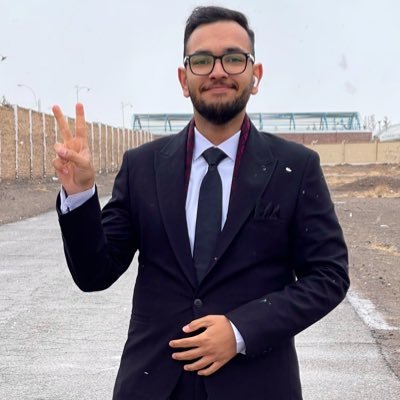 کشاورزِ زحمت کش🌱، معلمی دلسوز📚، علاقه مند به دنیای کسب و کار و برندسازی🔍⤴️