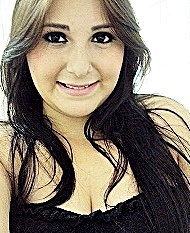 18 anos, leonina, chata, amo música, corintiana com muito orgulho e fã do @luansantana. Veio procurar beleza? Clica em 'Página Inicial' e veja coisa pior. :D