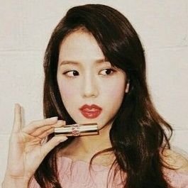 quem é tu para falar do blackpink ...seu lixo de merda...morre praga