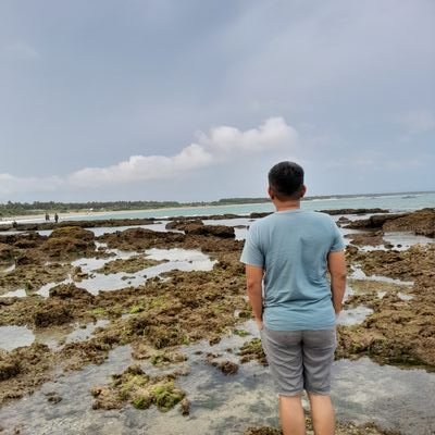 Aby231's profile picture. love my job