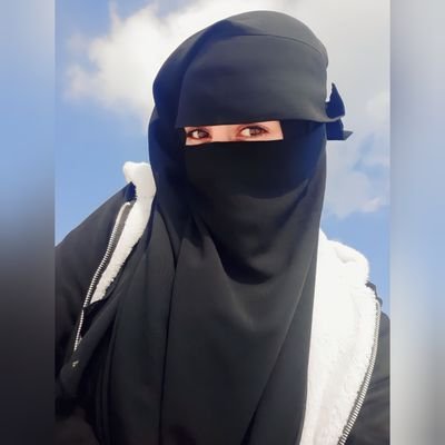 HaneenI13550475's profile picture. لا الدُنيا لنا، وما كُنا للدُنياكُلنا لله وإنَّا إليه لراجعُون.