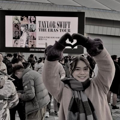 Hi! i'm Racelle, (rach for short)! 🇵🇭 and i've been a Swiftie since Fearless Era 💛 TOKYO N1 💜✨ follow me on IG: racellemeneses