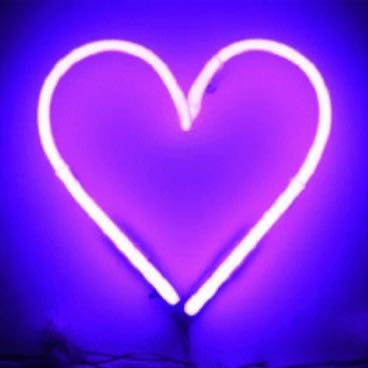 bearmilkytoes's profile picture. 