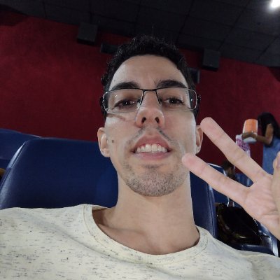Mozartandrade2's profile picture. E aí !