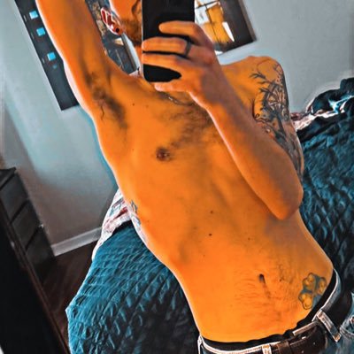 30 something Midwest guy. U=U. Live your best hoe life. Demisexual. ❤️🧡💛💚💙💜 @sweetbabycorn24.bsky.social