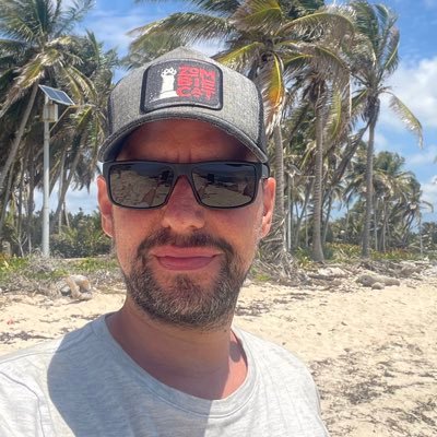 ebonicatto's profile picture. Birras, viajes y alguna cosa más... Brewer & Owner Cerveza Zombie Cat #labirradeballester