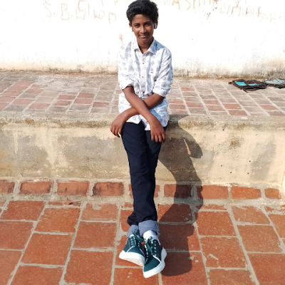 SRr31090409's profile picture. 