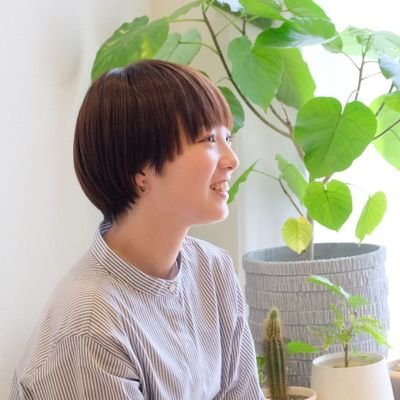 おいしいご飯とお酒、おしゃべりが好き。
高校の同級生とPodcastしてます🐈
#みけねこラジオ
https://t.co/V1XsgJ1BNQ
📷https://t.co/iIFSDlMhao