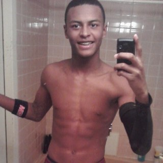 kingofstuddin's profile picture. I play football and when im asleep my swag is still on point. #TEAMFOLLOWBACK #NEWYORKKNICKS #TEAMTAKEN  #NEWYORKGIANTS #NFL #NBA