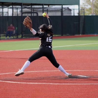 •Andrews high school• Varsity•2024• First team all District Pitcher 2-4A region 2022,2023•Outfielder•throws/bats right• Wbu commit •Email: rosehern22@yahoo.com.
