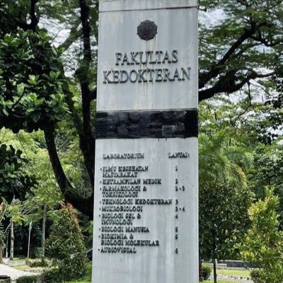 strawberrywth's profile picture. akun belajar, buat sharing info info tentang SNBT/UJIAN MANDIRI