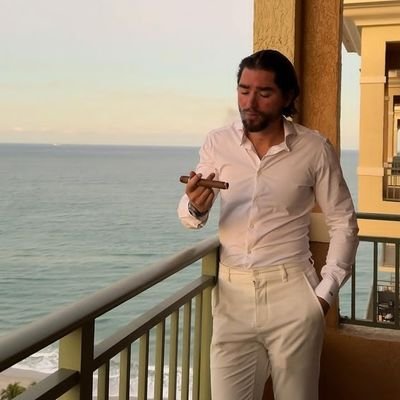 merk737833's profile picture. 