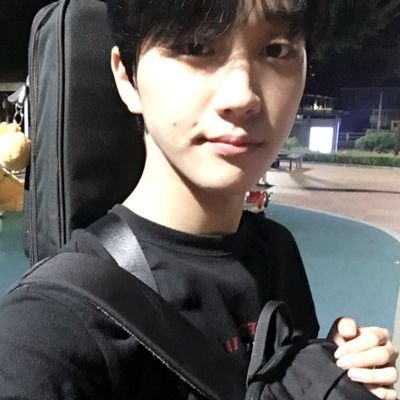 mejoochan's profile picture. #홍주찬