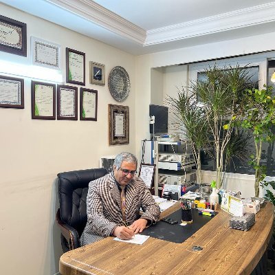 الخدمات المالية والمصرفية.
مدير بنك دبي الإسلامي دبي الإمارات العربية المتحدة