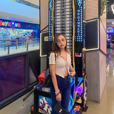 grumpyfaye's profile picture. laziest person you'll know haha | not always active | eri