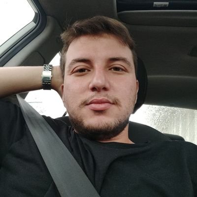 Dünyada tek Türk varsa bize de Türkçülük var,

                Biz Türklüğün yarıyız, Türkçülük de bize yar!