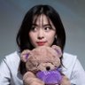 strawbearyuj's profile picture. itzy is five • #ryujin