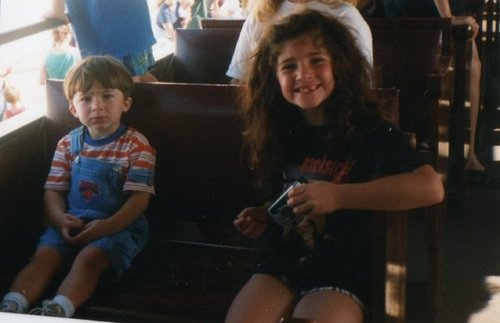 theoriginalchi's profile picture. radio/tv/PR student, flexible, goofball..will work for shoes, a new handbag, or burritos.