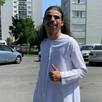 bochumlebt's profile picture. mein Herz ist babyblau 🌧