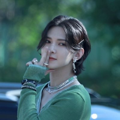 YEOSANGSCOUTURE Profile Picture