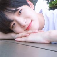 모구 (@mogu__9) 's Twitter Profile