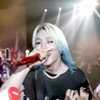 b ୨୧ (@_jiwonminusone) 's Twitter Profile