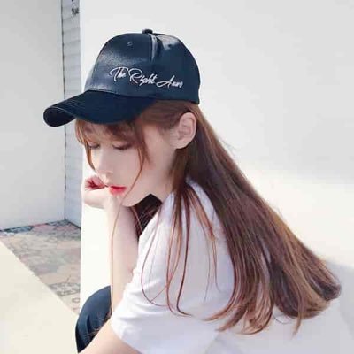 cGd7V2G2C963hg's profile picture. 25歳 大学生 身長168cm Cカップ