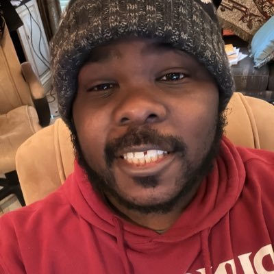 Singer/Songwriter/Rapper. Arthur as in the king. larniearthurjackson@gmail.com