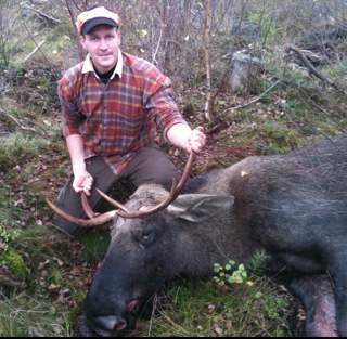 AndersRunesson's profile picture. Lärare på Ljungby Fria Gymnasium, med fokus på mat och allt därtill! Dotter 5, son 1år Intressen: mat, dryck, jakt, träning.