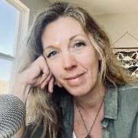 Jacqueline Fisch 🔮✍️(@JacqFisch) 's Twitter Profile Photo