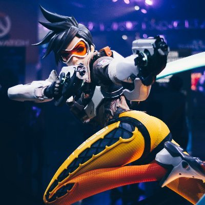 ElaraThorne's profile picture. Crypto trader | Airdrop hunter | DeFi explorer | Always chasing the next Alpha  and Hidden gems. 🚀