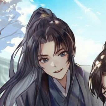 This is Xue Meng! My shizun's favorite disciple 

I AM NOT A PEACOCK 😤

(rp crack au / OCC)