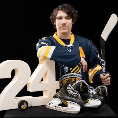 St. Ignatius ‘24 | 4.36 GPA | SIHS Prep Hockey #16 | Crusaders Hockey Club 18U