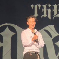 ; (@it_is_us) 's Twitter Profile