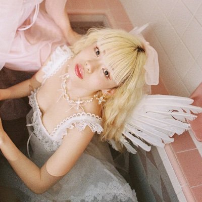 chinese angel and dreamy jewelry designer ☁️🌸 -- youtube @ mei yan + instagram @ princessmei   🎀  https://t.co/JWmsNW2Yas
